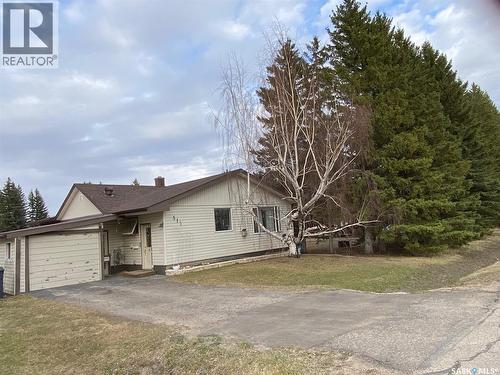 515 Springs Avenue, Springside, SK - Outdoor