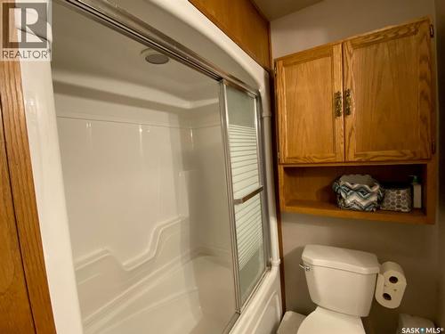 515 Springs Avenue, Springside, SK - Indoor Photo Showing Bathroom