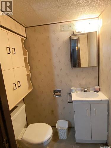 515 Springs Avenue, Springside, SK - Indoor Photo Showing Bathroom