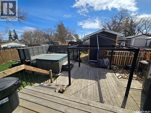 41 7Th Avenue Ne, Swift Current, SK - Outdoor With Deck Patio Veranda With Exterior