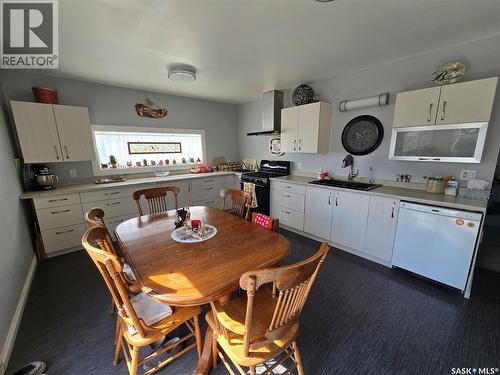 41 7Th Avenue Ne, Swift Current, SK - Indoor