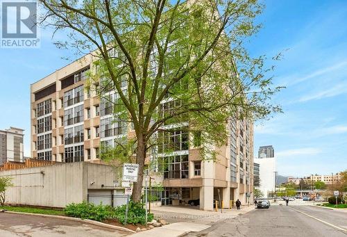120 Jackson Street W, Hamilton, ON - Outdoor With Facade