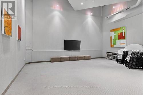 120 Jackson Street W, Hamilton, ON - Indoor Photo Showing Other Room