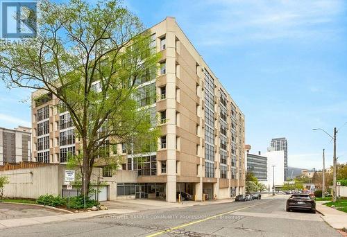 120 Jackson Street W, Hamilton, ON - Outdoor With Facade