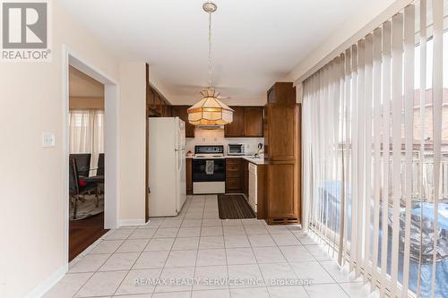 3 Springhurst Avenue, Brampton, ON - Indoor Photo Showing Kitchen