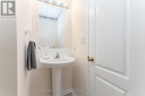 3 Springhurst Avenue, Brampton, ON - Indoor Photo Showing Bathroom