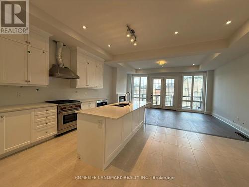 415 York Downs Boulevard, Markham, ON - Indoor