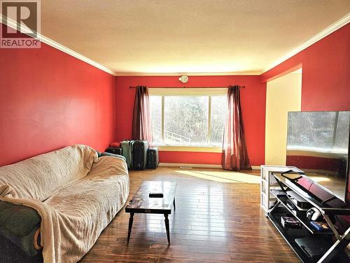 131 6Th Avenue, Burns Lake, BC - Indoor