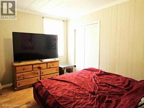 131 6Th Avenue, Burns Lake, BC - Indoor Photo Showing Bedroom