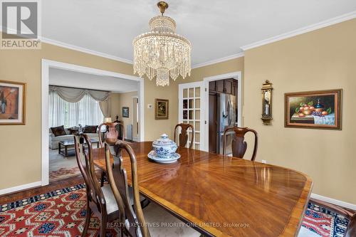 1149 Spragg Court, Mississauga, ON - Indoor Photo Showing Dining Room