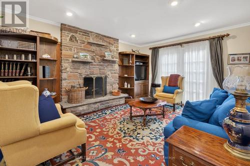 1149 Spragg Court, Mississauga, ON - Indoor Photo Showing Living Room With Fireplace