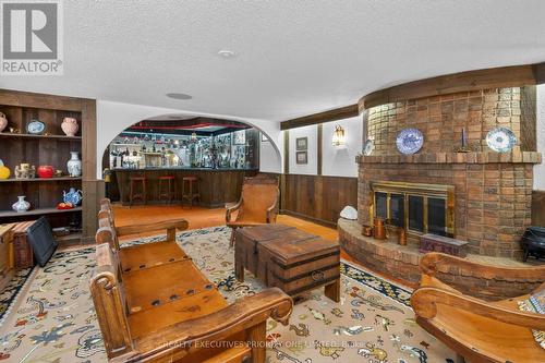 1149 Spragg Court, Mississauga, ON - Indoor Photo Showing Living Room With Fireplace
