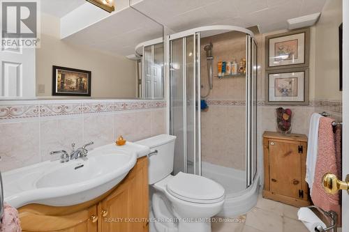 1149 Spragg Court, Mississauga, ON - Indoor Photo Showing Bathroom