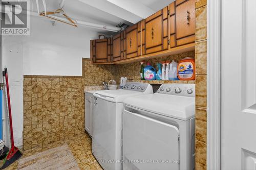 1149 Spragg Court, Mississauga, ON - Indoor Photo Showing Laundry Room