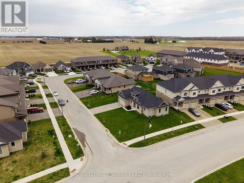 2 Evylean Court, St. Thomas, ON - Outdoor With View