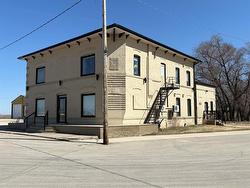 14 Railway Avenue  Elm Creek, MB R0G 0N0