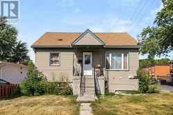 105 JOLLIET AVENUE Ottawa, ON K1L 5H1