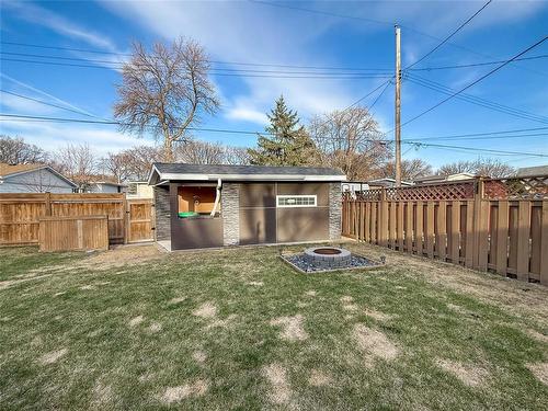 109 Noonan Drive, Brandon, MB - Outdoor