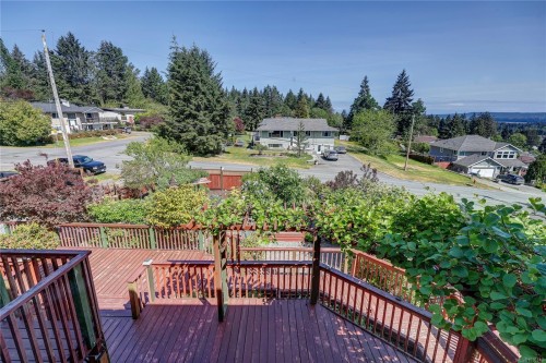 1692 Centennary Dr, Nanaimo, BC 