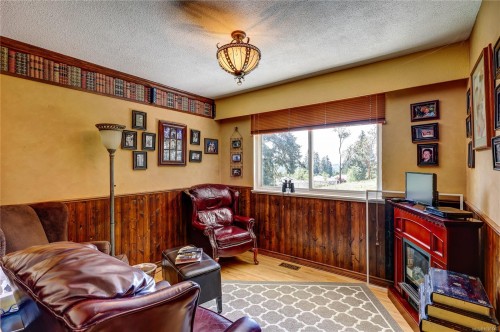 1692 Centennary Dr, Nanaimo, BC 