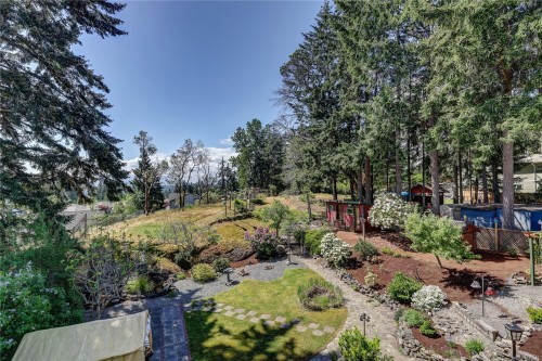 1692 Centennary Dr, Nanaimo, BC 