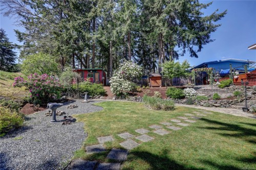 1692 Centennary Dr, Nanaimo, BC 