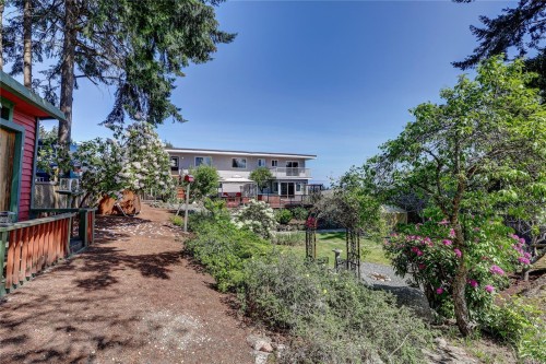 1692 Centennary Dr, Nanaimo, BC 
