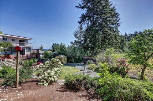 1692 Centennary Dr, Nanaimo, BC 