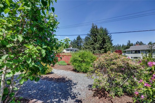 1692 Centennary Dr, Nanaimo, BC 