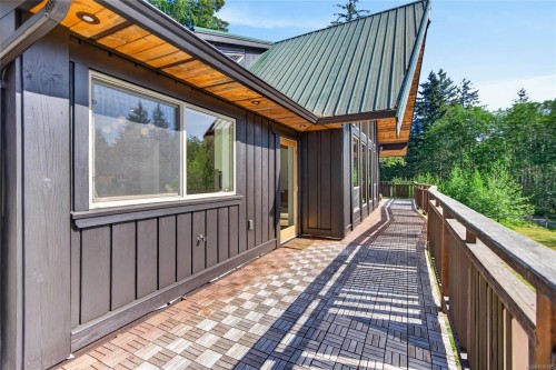 2279/2281 Clark Rd, Courtenay, BC 