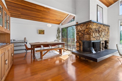 2279/2281 Clark Rd, Courtenay, BC 