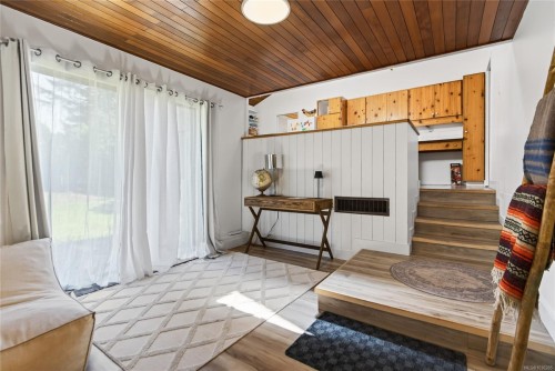 2279/2281 Clark Rd, Courtenay, BC 