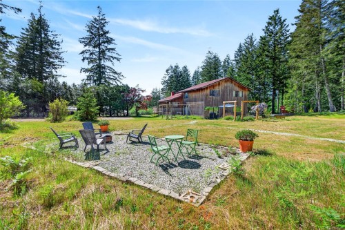 2279/2281 Clark Rd, Courtenay, BC 