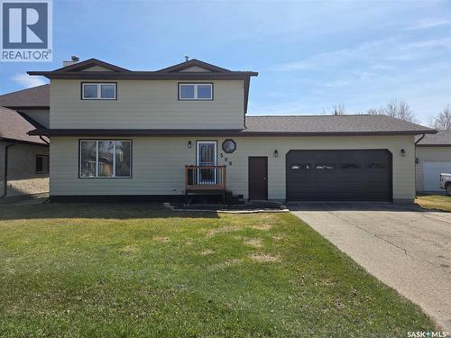 509 Carlyle Avenue, Carlyle, SK - Outdoor
