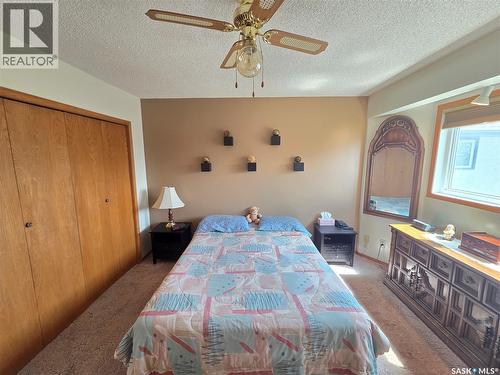 509 Carlyle Avenue, Carlyle, SK - Indoor Photo Showing Bedroom