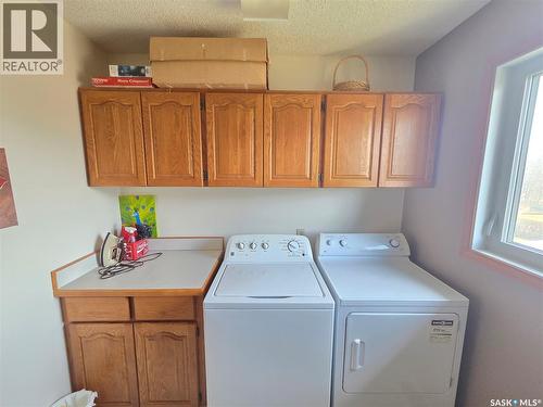 509 Carlyle Avenue, Carlyle, SK - Indoor Photo Showing Laundry Room