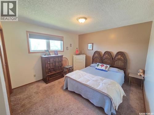 509 Carlyle Avenue, Carlyle, SK - Indoor Photo Showing Bedroom