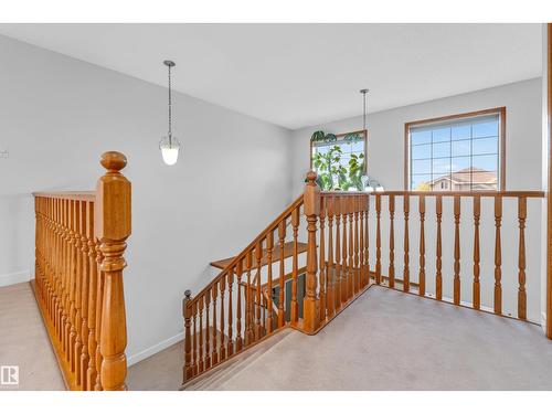 10621 175A Av Nw, Edmonton, AB - Indoor Photo Showing Other Room