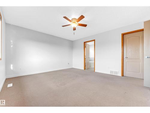 10621 175A Av Nw, Edmonton, AB - Indoor Photo Showing Other Room