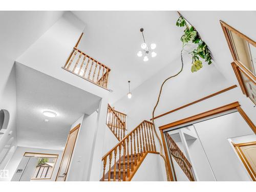 10621 175A Av Nw, Edmonton, AB - Indoor Photo Showing Other Room