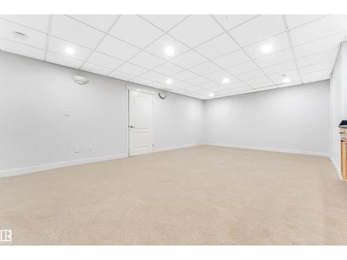 10621 175A Av Nw, Edmonton, AB - Indoor