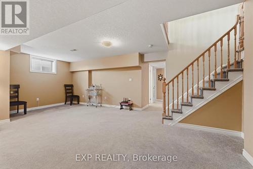 89 Andrews Drive, Mapleton, ON - Indoor