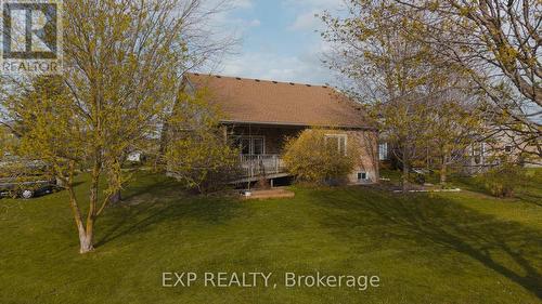 89 Andrews Drive, Mapleton, ON - Outdoor With Deck Patio Veranda