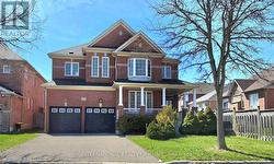 30 O'HARA CRESCENT Richmond Hill, ON L4E 4L3