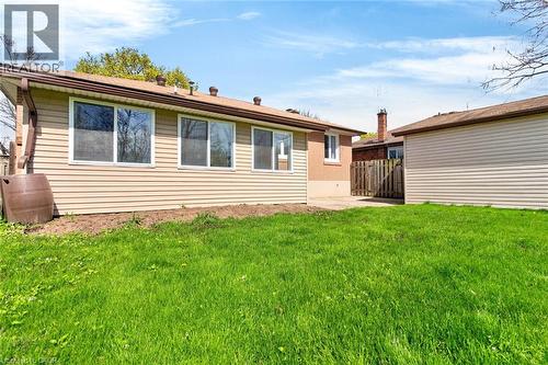 874 Francis Road, Burlington, ON - Outdoor