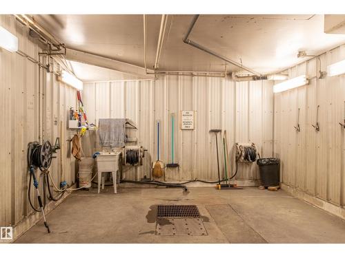#112 6703 172 St Nw, Edmonton, AB - Indoor