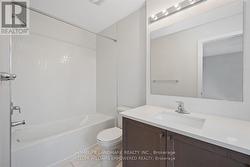 Ensuite Bathroom 2 - 