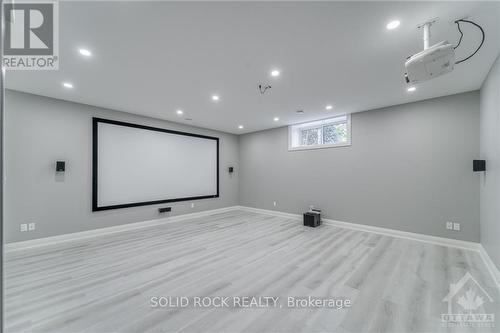 224 Roger Road, Ottawa, ON - Indoor
