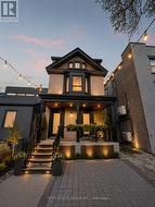 3 - 137 CURZON STREET Toronto, ON M4M 3B6