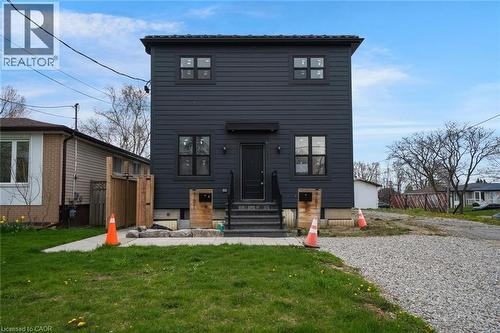781 OLIVA Street  Pickering, ON L1W 2V9